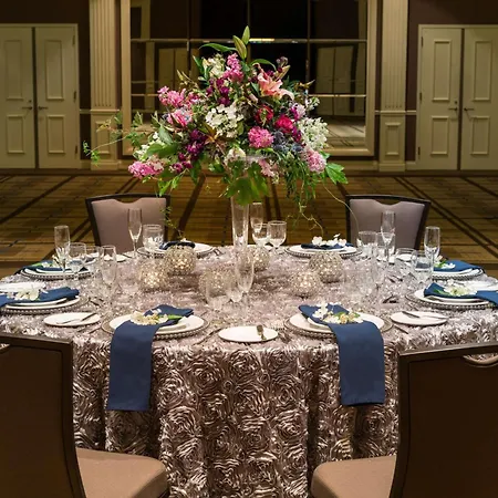 The Saratoga Hilton-2